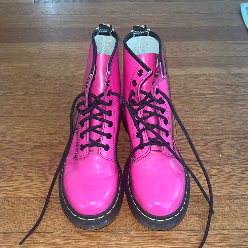 Doc Dr. Marten’s Patent Pink Lace Up 1460W Doc Combat Boot 7 US L EU38